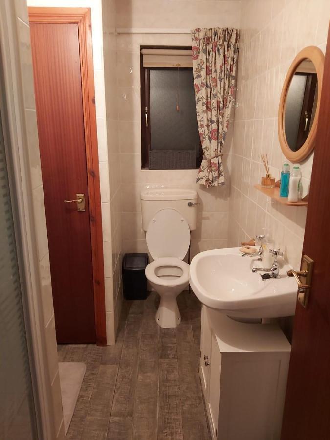 Lovely 2-Bed Cottage At The Foot Of The Mournes Newry Esterno foto